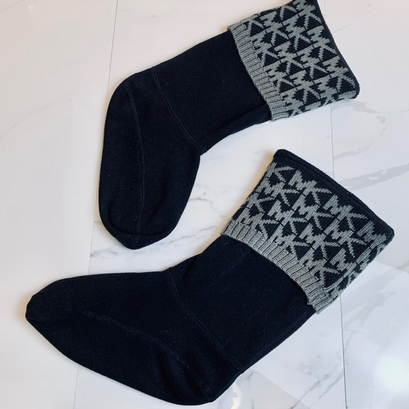 MICHAEL KORS Black/Grey MK Logo Cuff Boot Liners Socks S/M 6-8. - Picture 3 of 7
